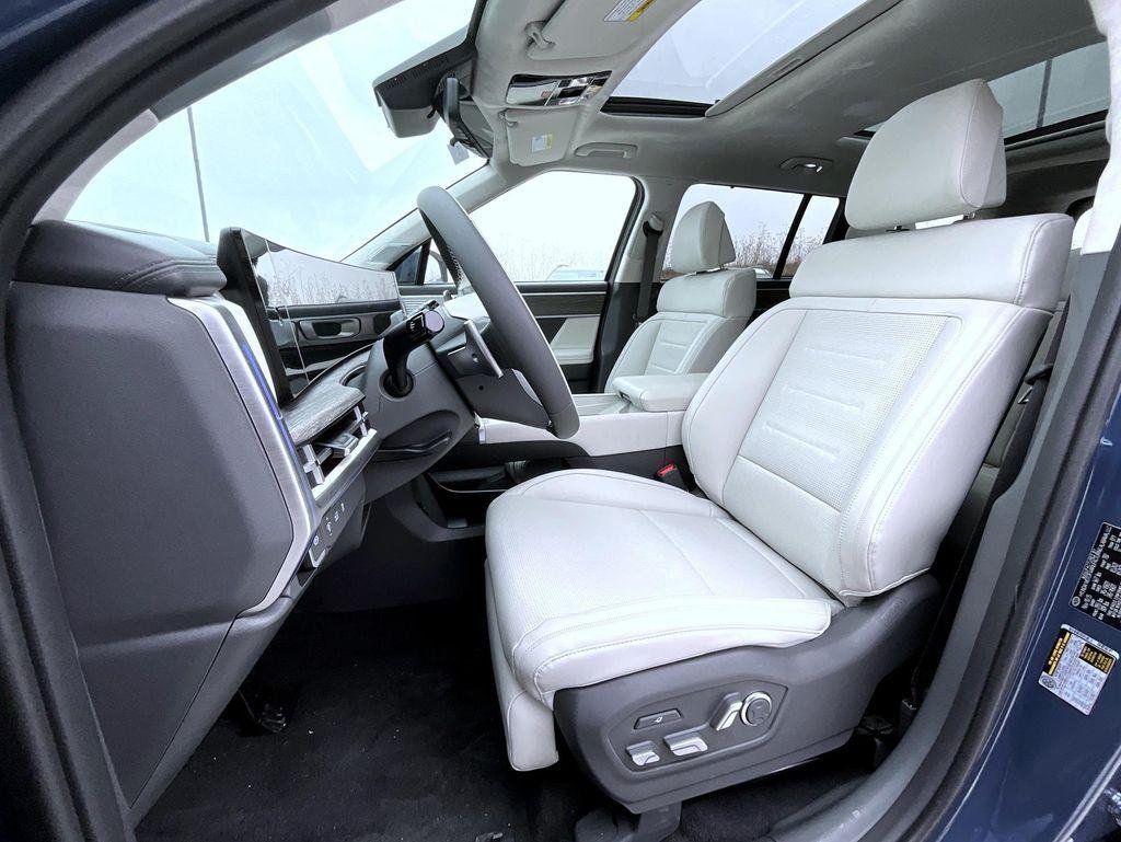 New 2026 Blue Hyundai Calligraphy AWD image 10