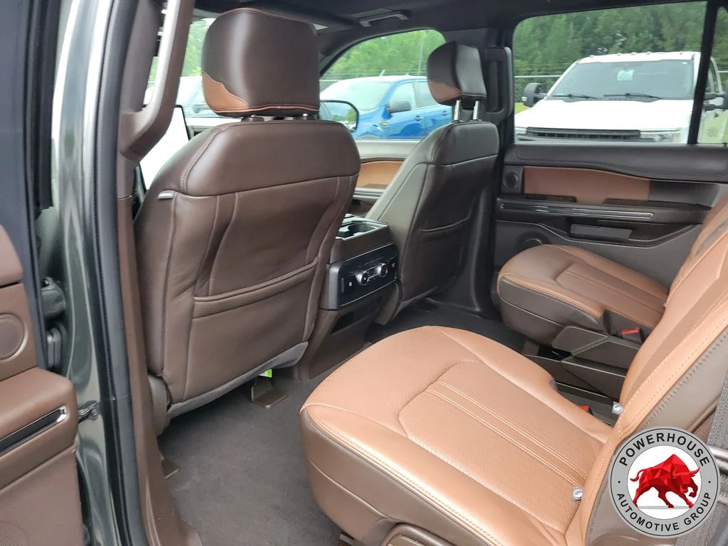 Used 2022 Green Ford King Ranch image 15