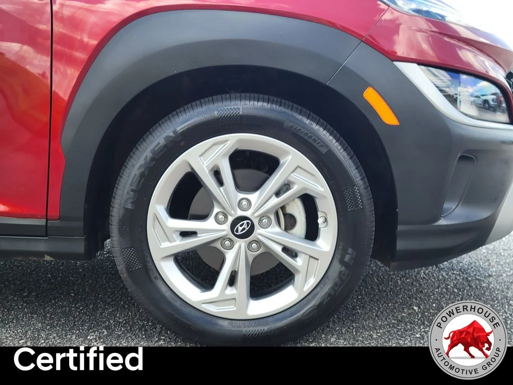 Used 2023 Red Hyundai SEL image 11