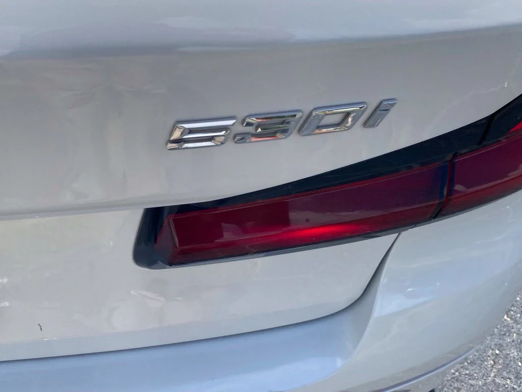 Used 2021 White BMW 530i image 11