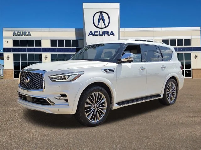 Used 2021 Moonstone White INFINITI Sensory image 2