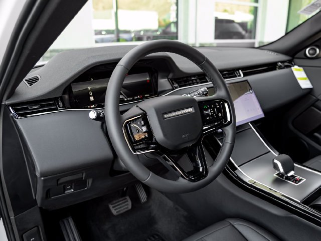 Used 2026 Fuji White Land Rover S image 16
