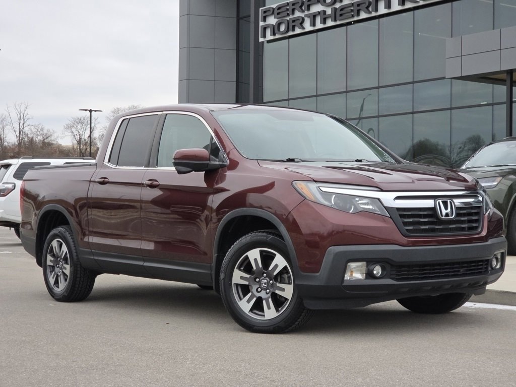 Used 2017 Honda Ridgeline RTL-T with VIN 5FPYK3F60HB029142 for sale in Fort Wright, KY