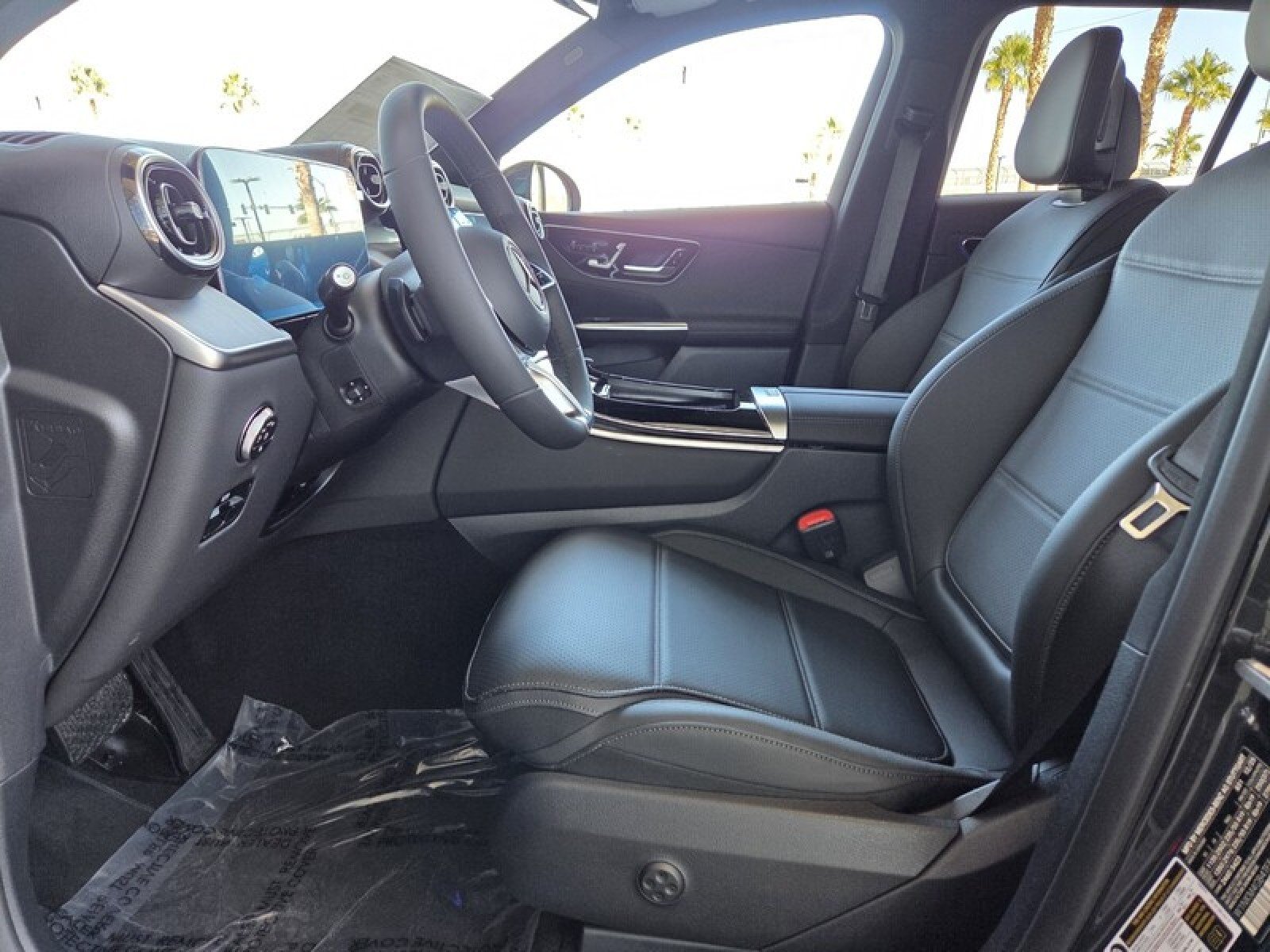 New 2026 Graphite Grey Metallic Mercedes-Benz GLC 300 SUV image 11