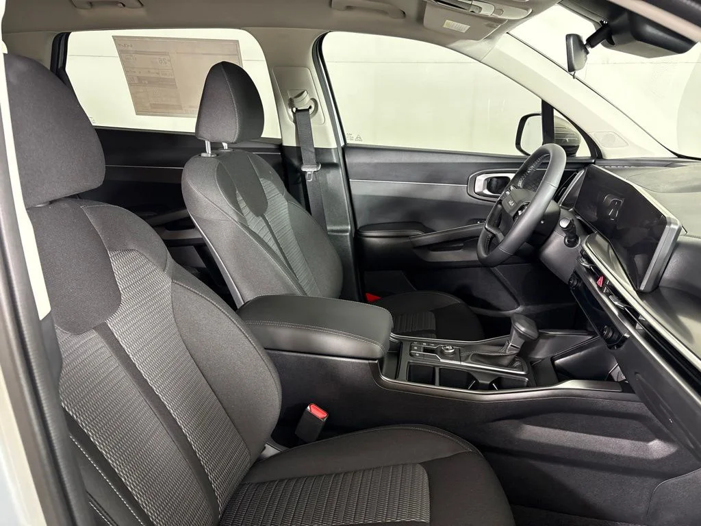 New 2026 Ivory Silver Kia LX image 18