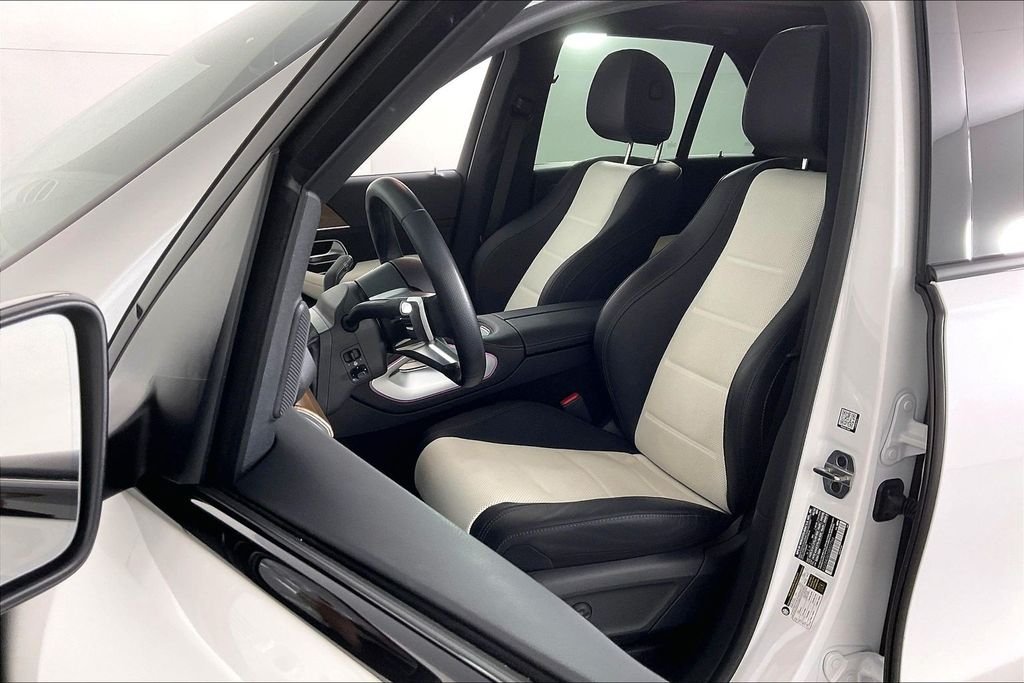 2025 Mercedes-Benz GLE GLE450E - Photo 17
