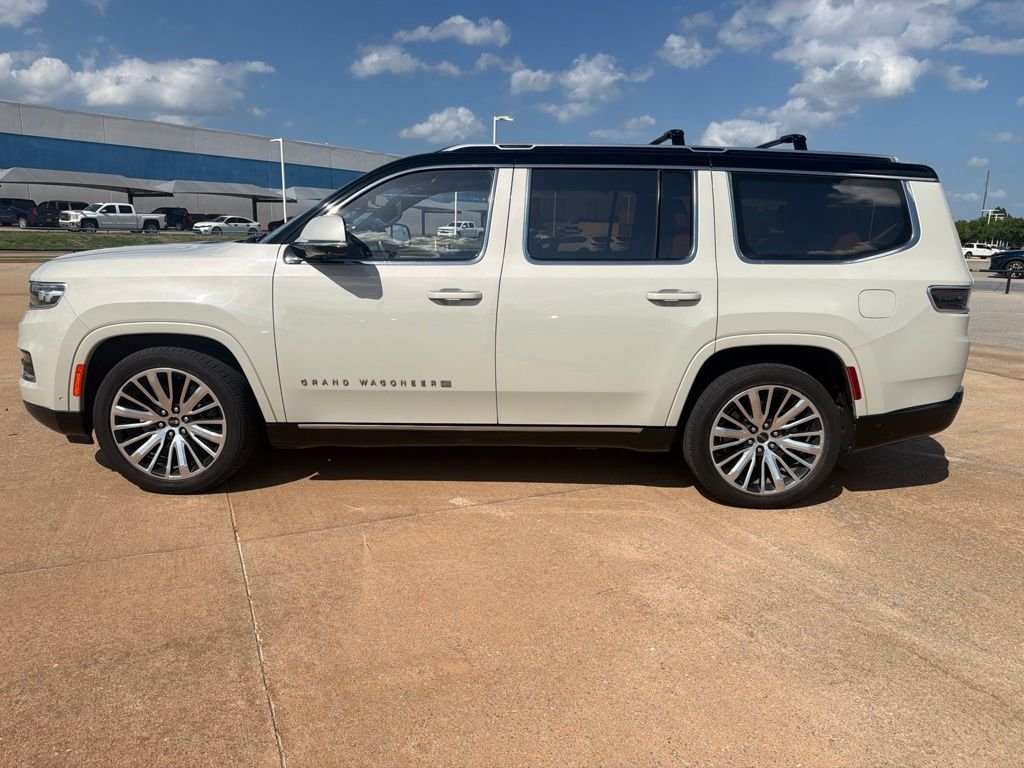 Used 2022 White Jeep Series III image 2