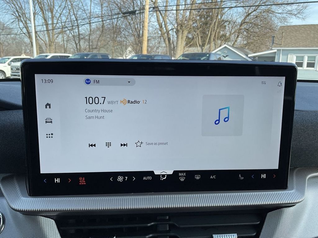 2026 Ford Explorer Active - Photo 15