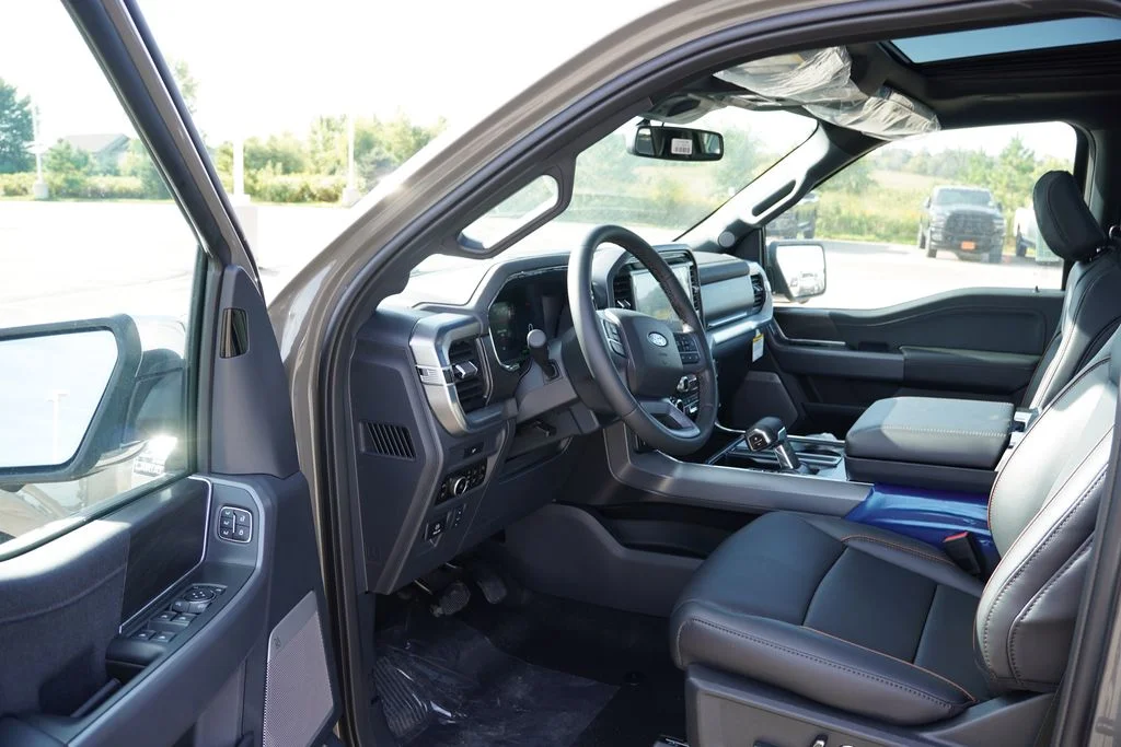 New 2026 Marsh Gray Ford Lariat image 11