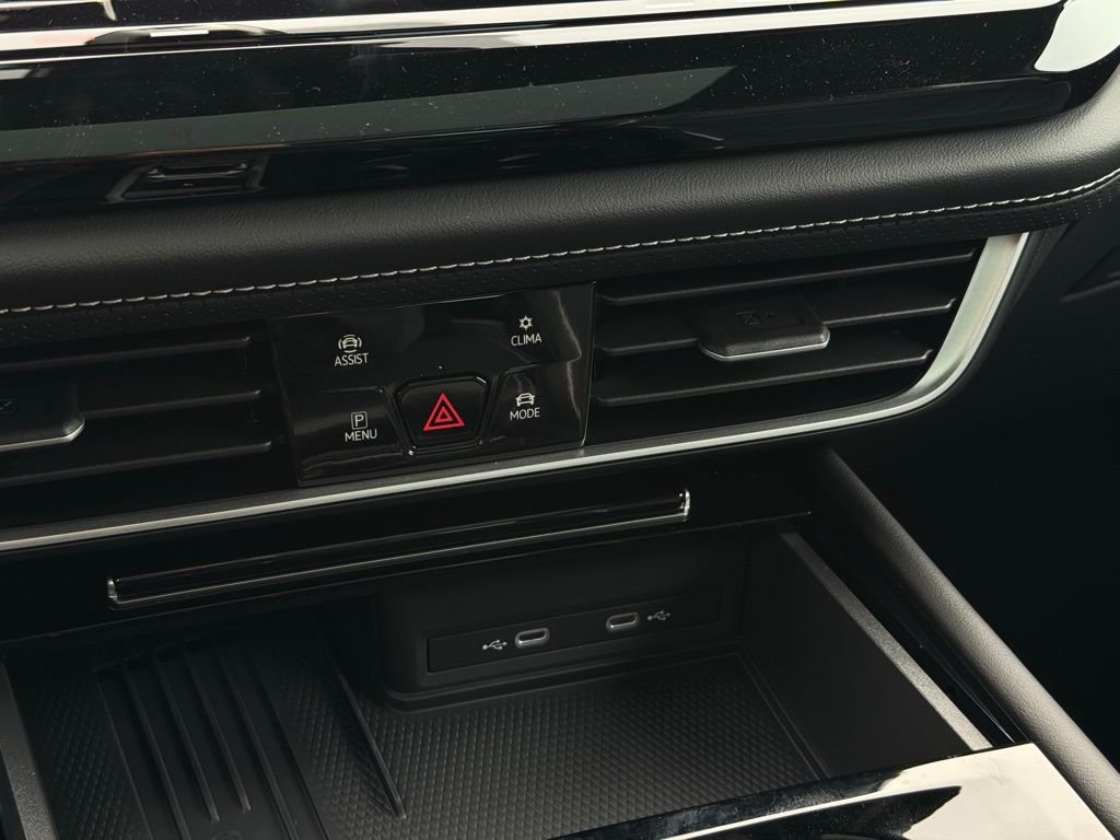 2026 Volkswagen Atlas Cross Sport SEL Premium R-LINE - Photo 33