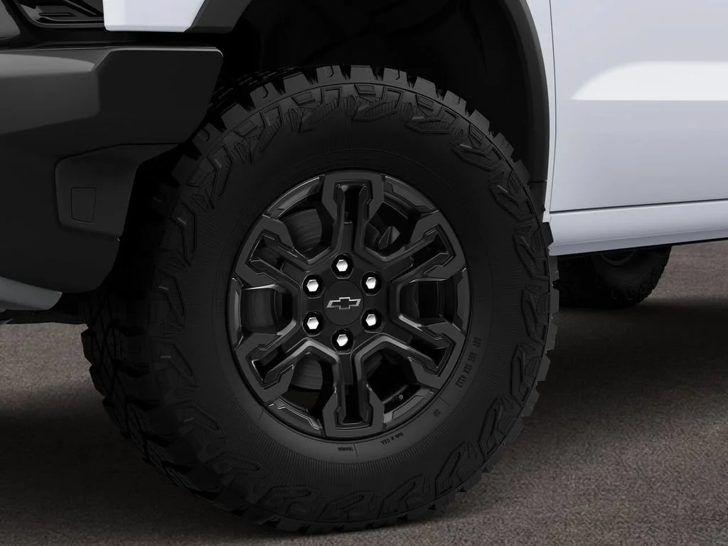 New 2026 Summit White Chevrolet ZR2 image 4