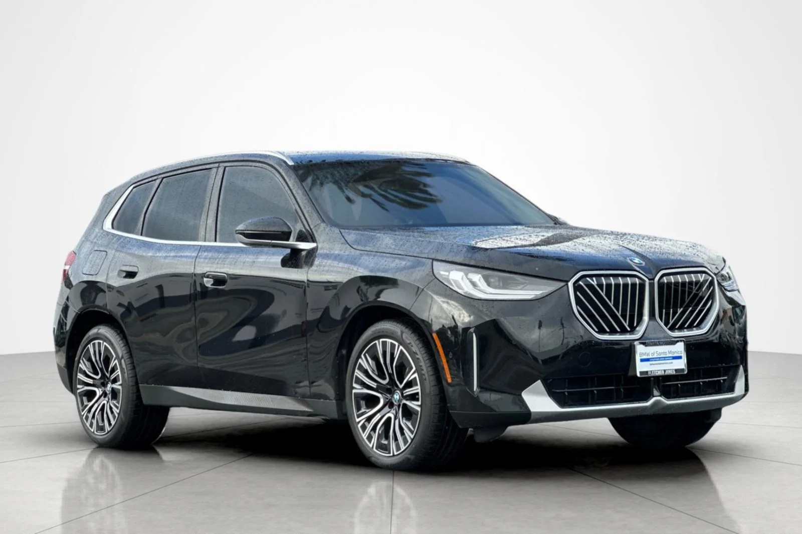 Used 2025 Black Sapphire Metallic BMW 30 xDrive image 7
