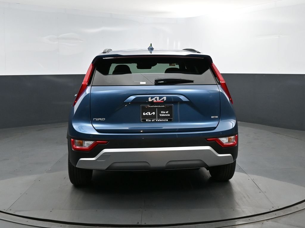 New 2026 Mineral Blue Kia EX image 22