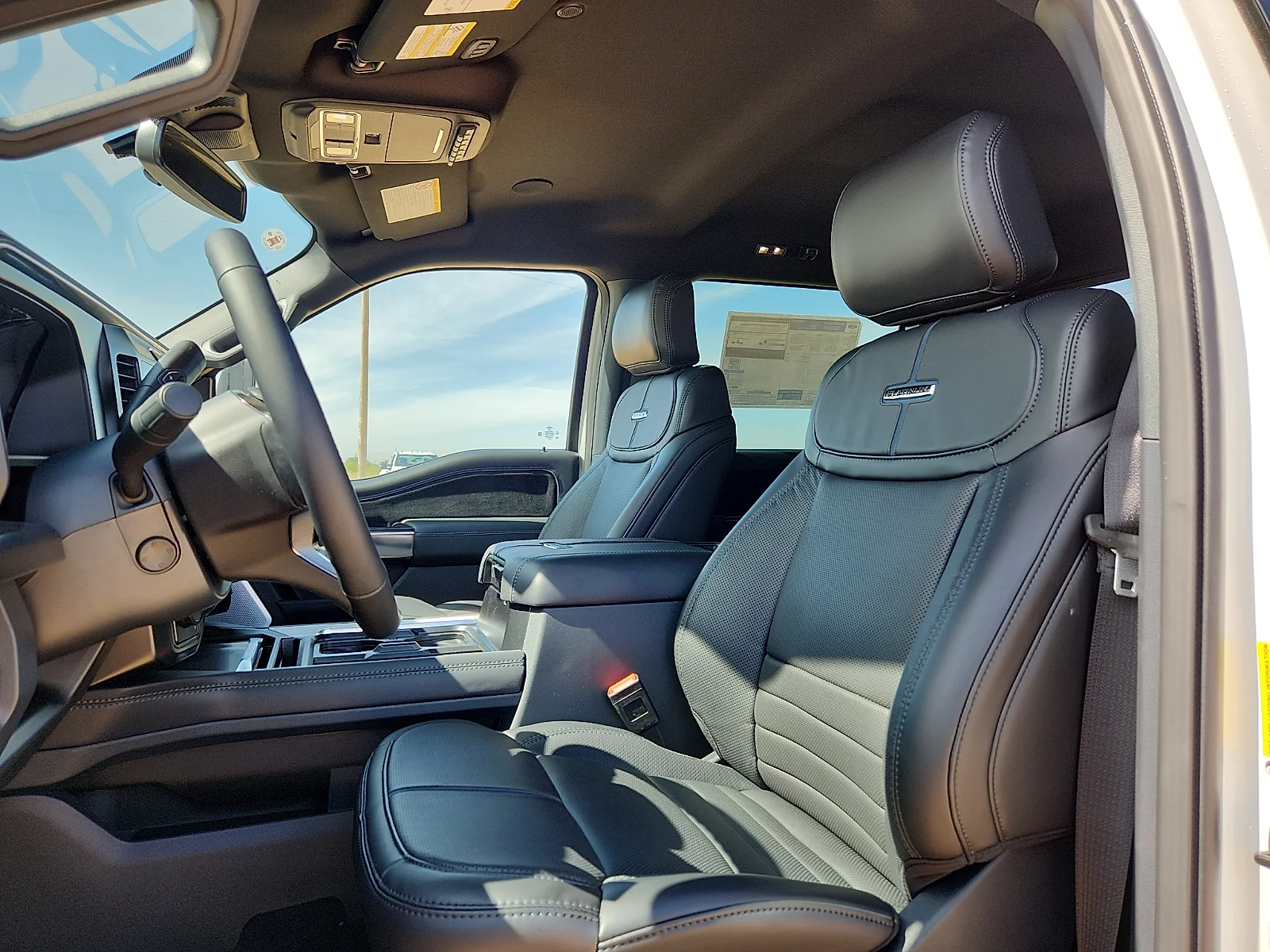 New 2026 Star White Metallic Tri-Coat Ford F-250® Platinum® image 17