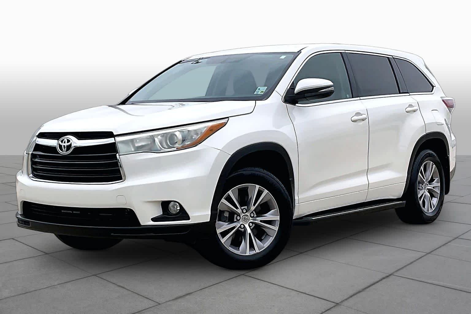 Used 2015 Toyota Highlander LE Plus with VIN 5TDZKRFH7FS050919 for sale in Harvey, LA