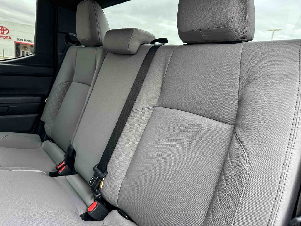 2026 Toyota Tacoma SR5 - Photo 14