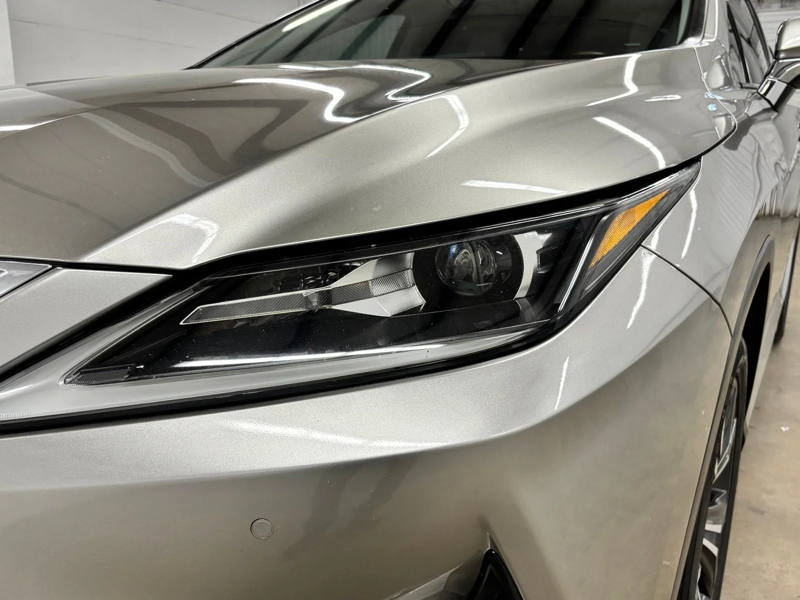 Used 2021 Silver Lexus 350 image 8