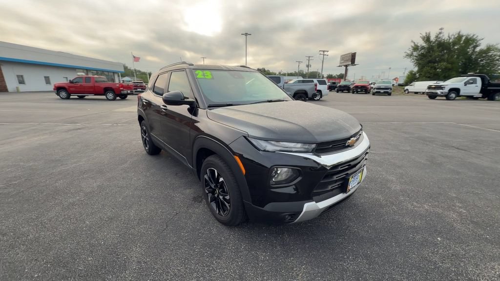 Certified Used 2023 Mosaic Black Metallic Chevrolet LT image 2