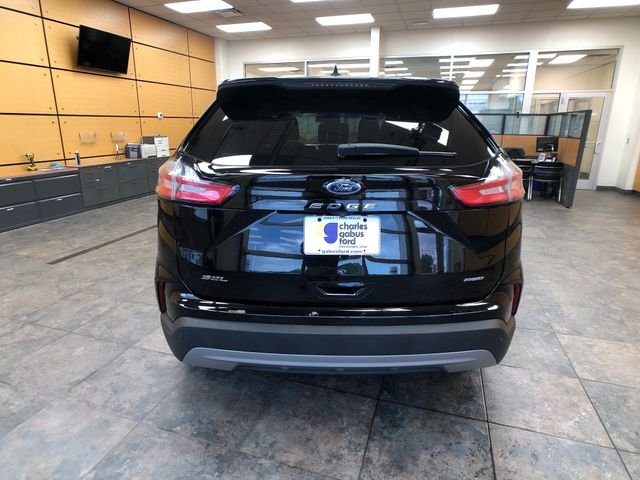 Certified Used 2024 Black Metallic Ford SEL image 6