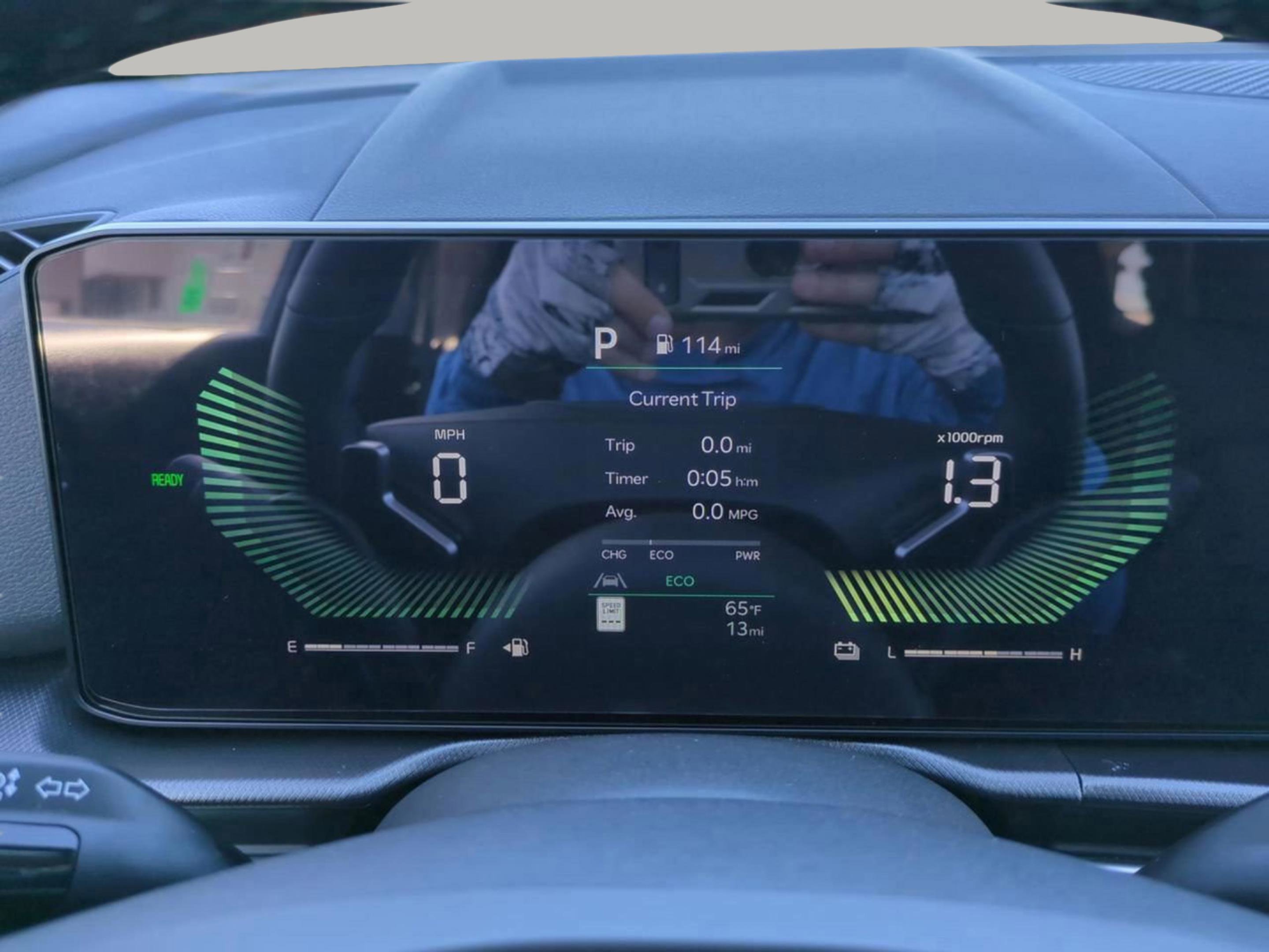 New 2026 Fusion Black Kia LX image 28
