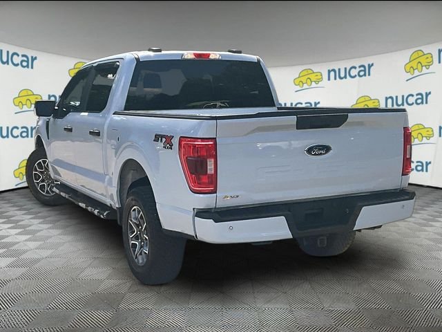 Used 2021 White Ford XL image 2