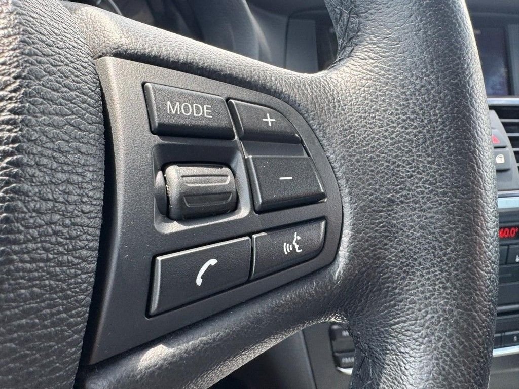 Used 2014 Jet Black BMW xDrive28i image 17