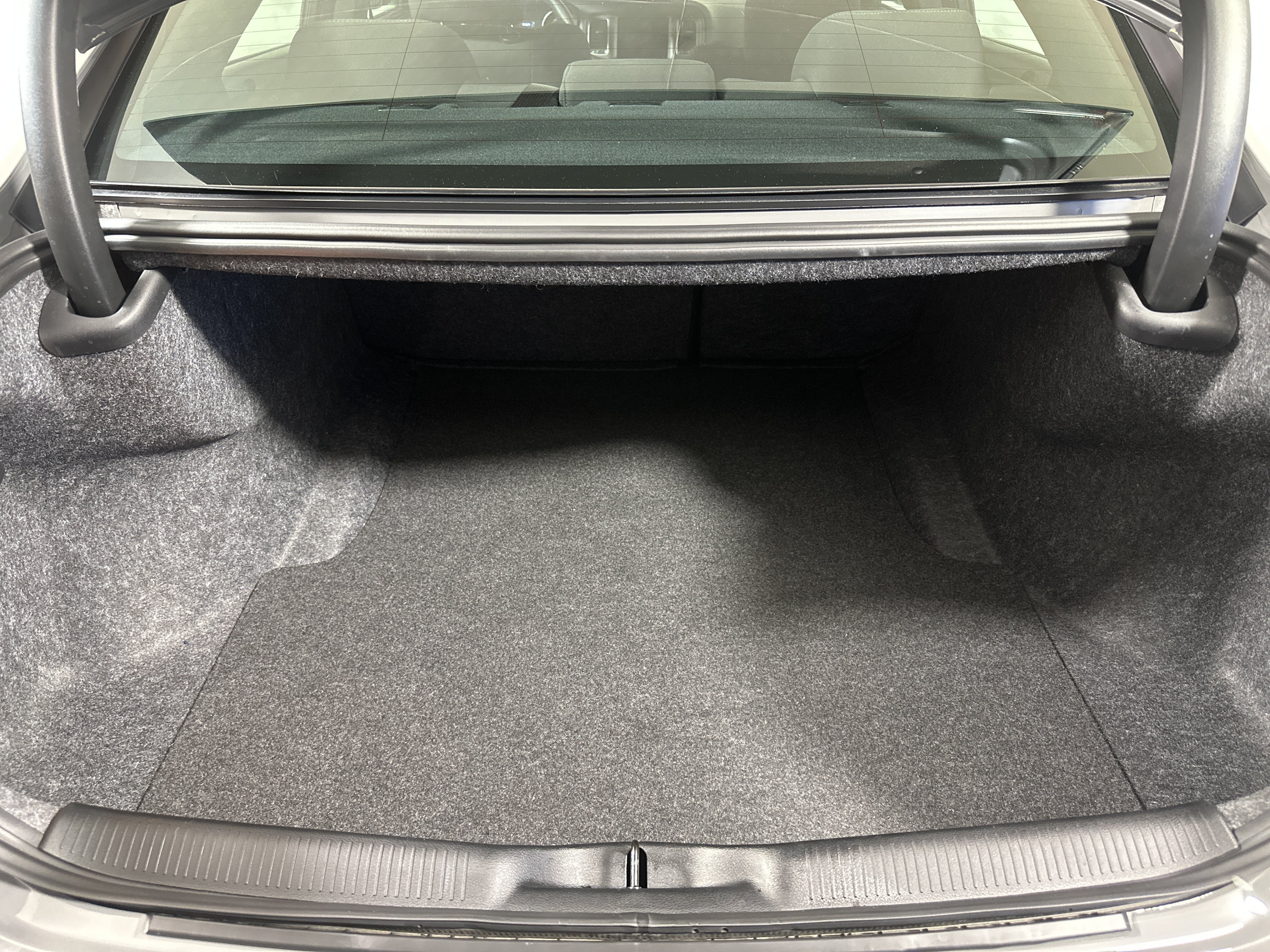 Used 2023 Destroyer Gray Clearcoat Dodge SXT image 23