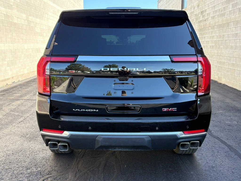 2026 GMC Yukon DENALI - Photo 9