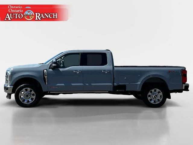 New 2026 Glacier Gray Metallic Tri-Coat Ford F-350® Lariat® image 23