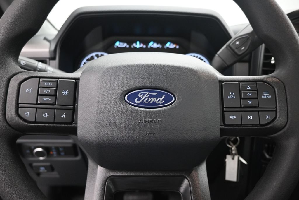 New 2026 Oxford White Ford XL image 10