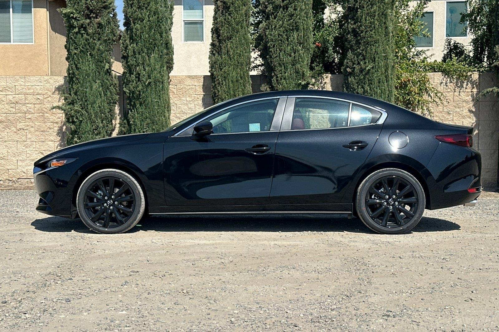 New 2026 Jet Black Mica Mazda 2.5 S Carbon Edition image 7