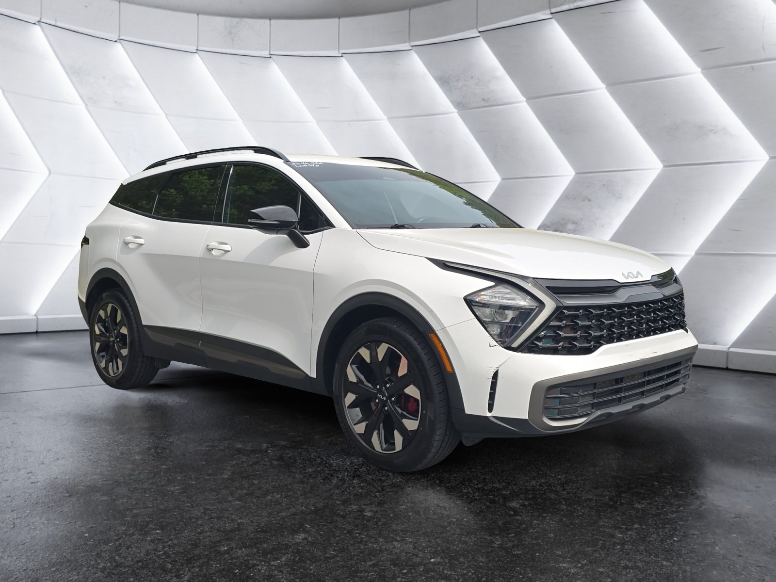 Used 2023 White Kia X-Line image 7