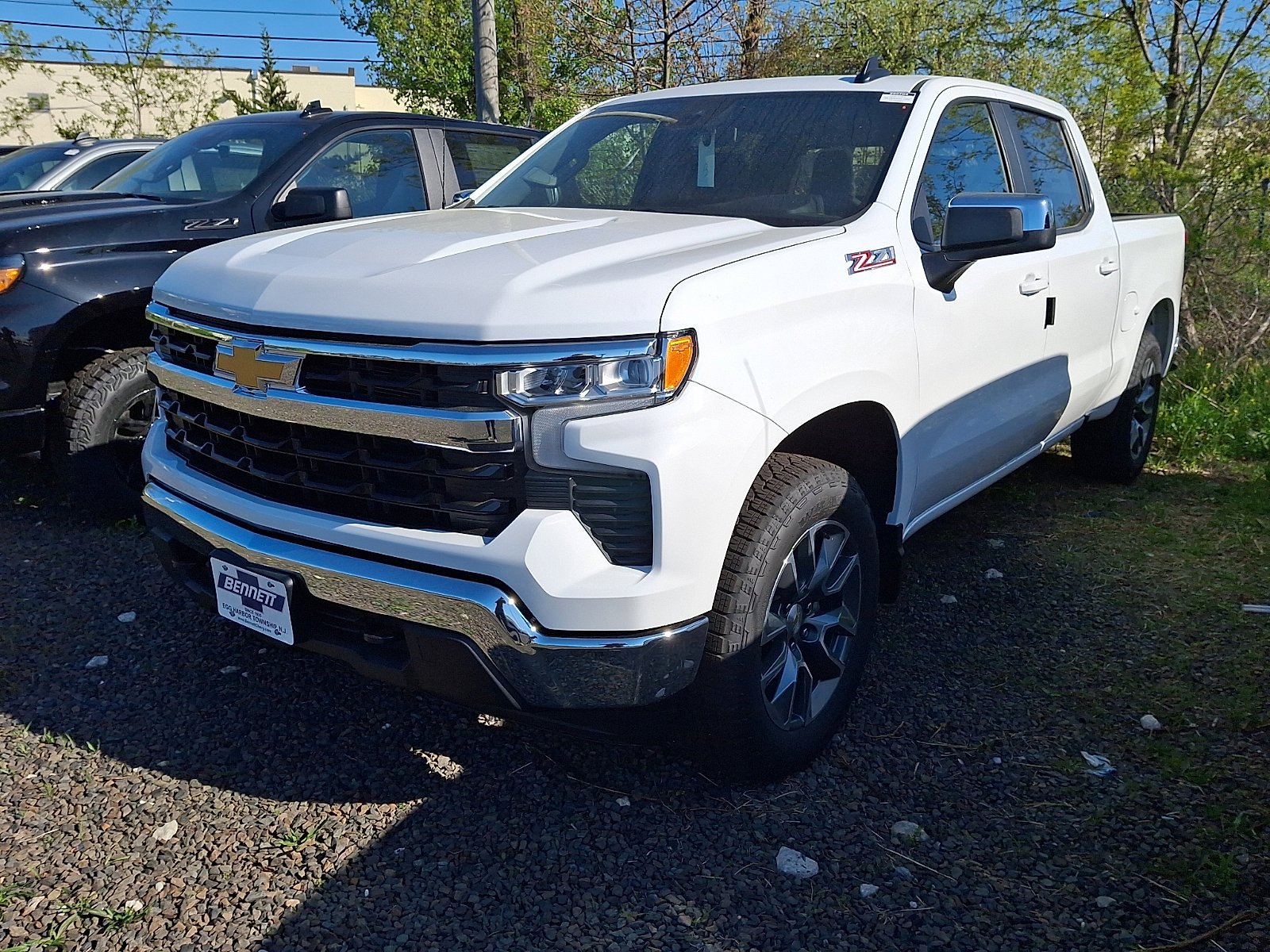 New 2026 Summit White Chevrolet LT image 3