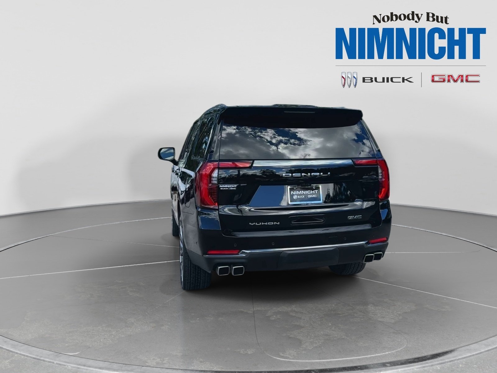 2025 GMC Yukon Denali Ultimate - Photo 7