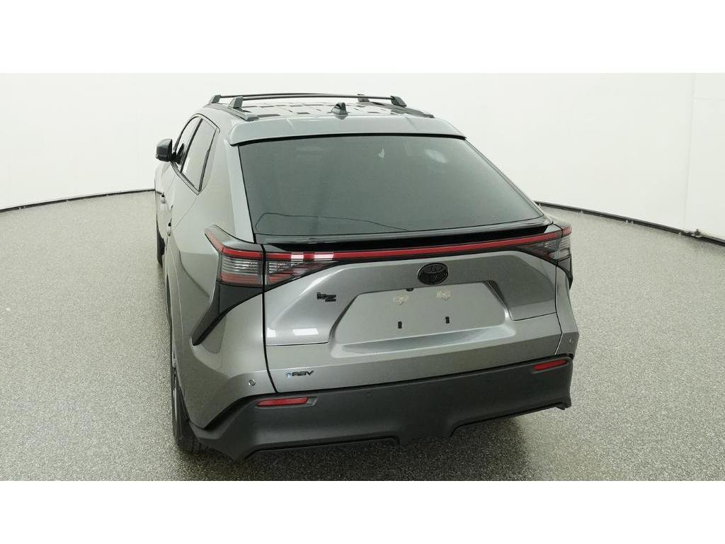 New 2026 Heavy Metal Toyota XLE image 6