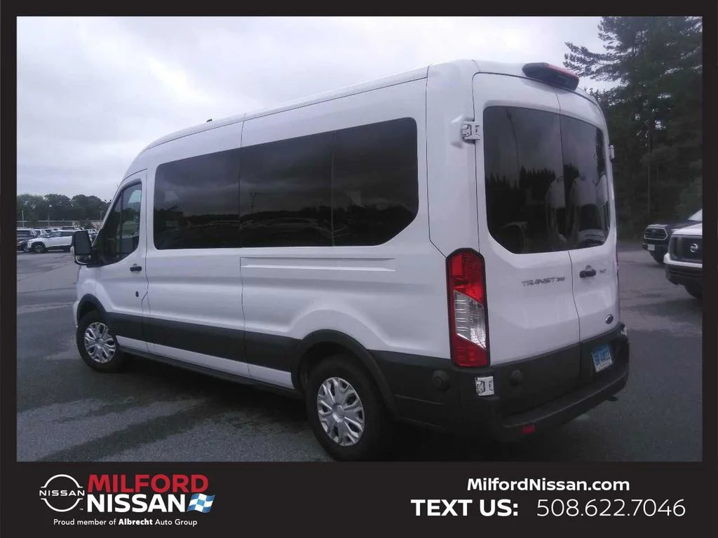 Used 2024 White Ford XLT image 3
