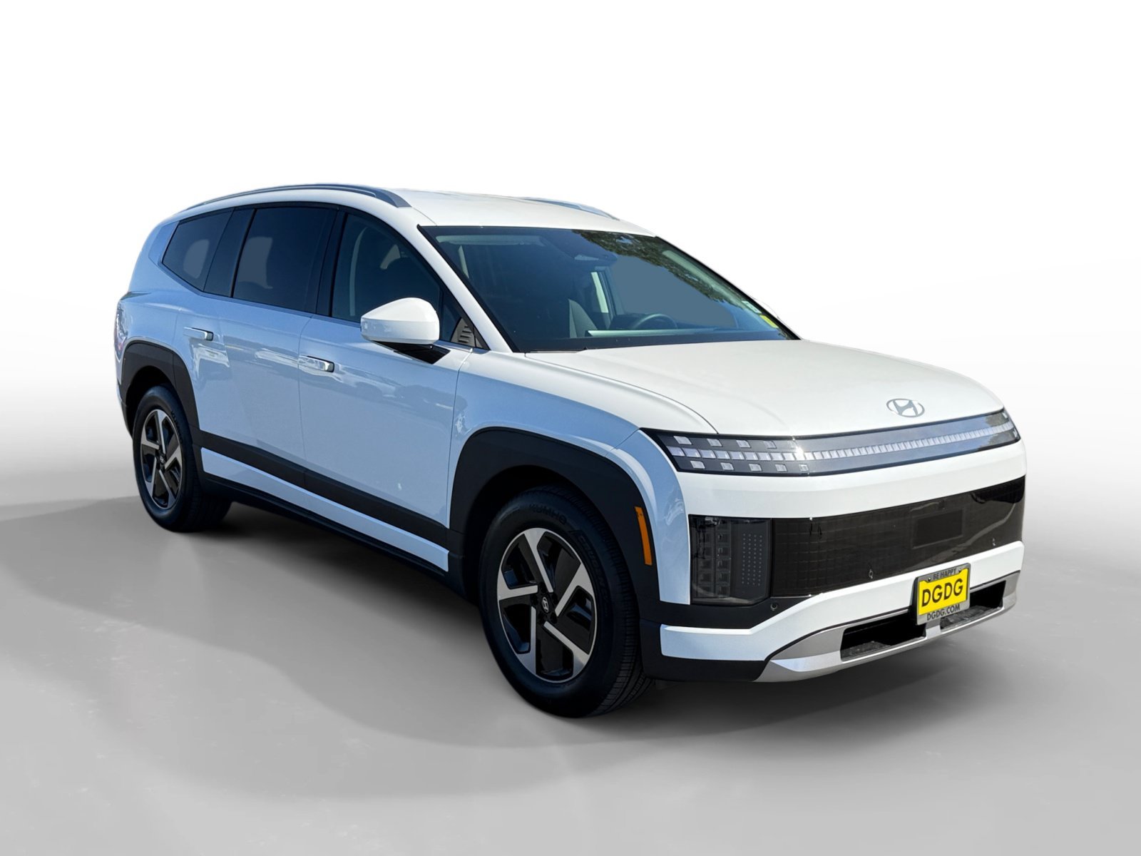 Used 2026 Snow White Pearl Hyundai S image 7
