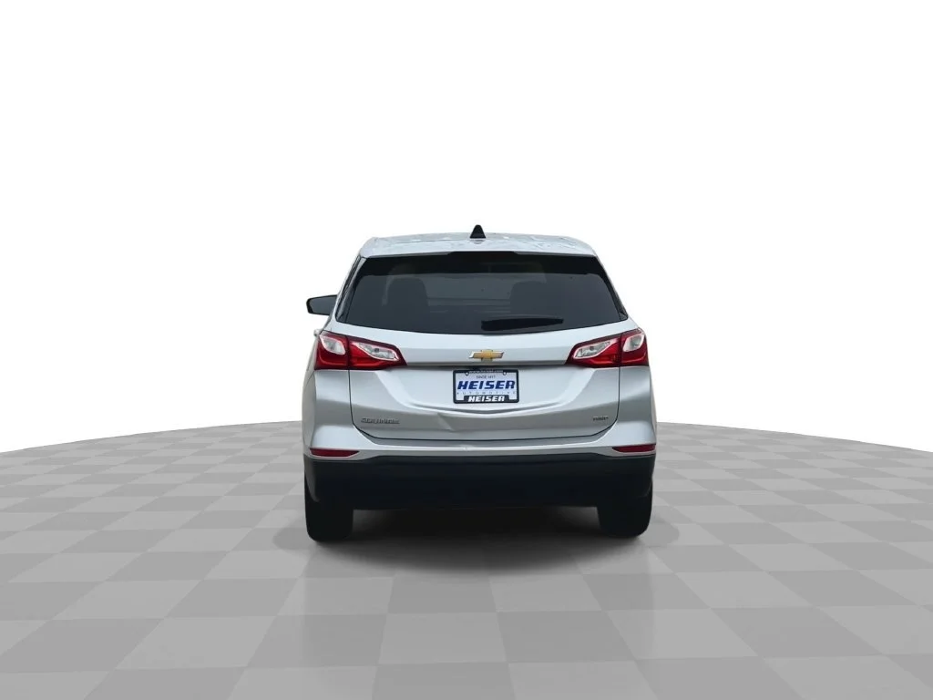 2020 Chevrolet Equinox LS - Photo 7