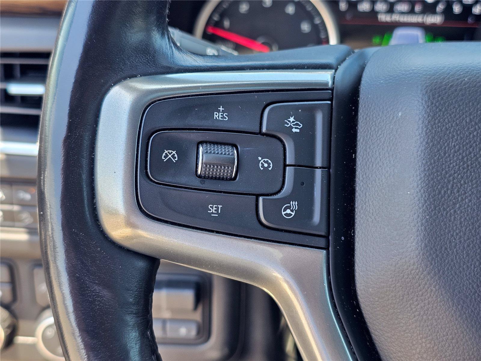 Used 2021 Shadow Gray Metallic Chevrolet Premier image 22