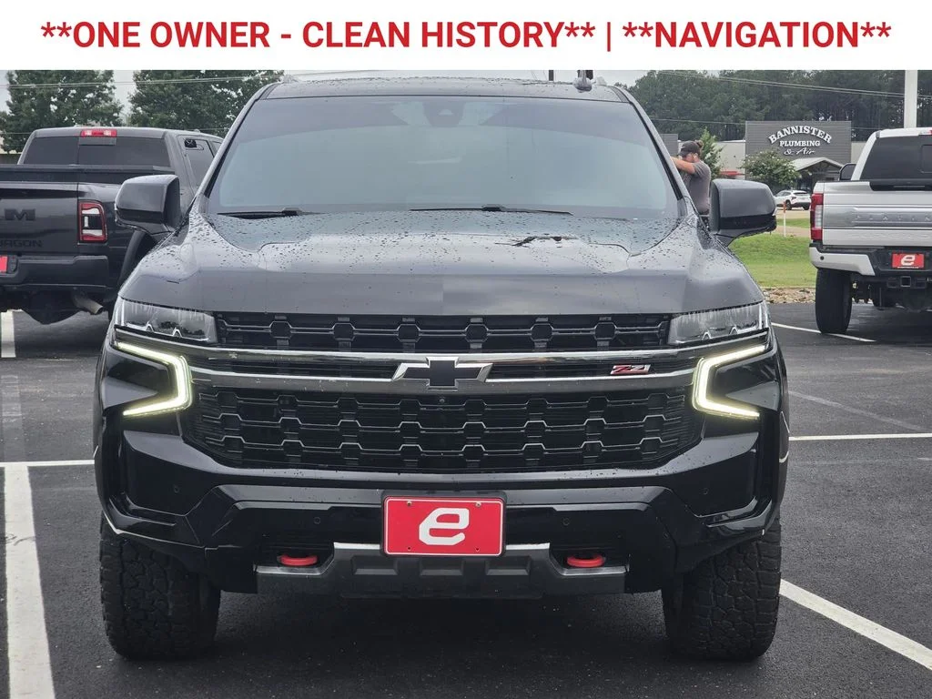 Used 2022 Black Chevrolet Z71 image 2