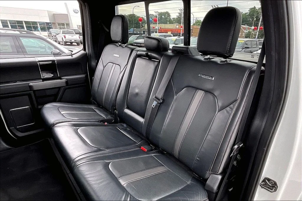 Used 2020 White Ford Platinum image 25