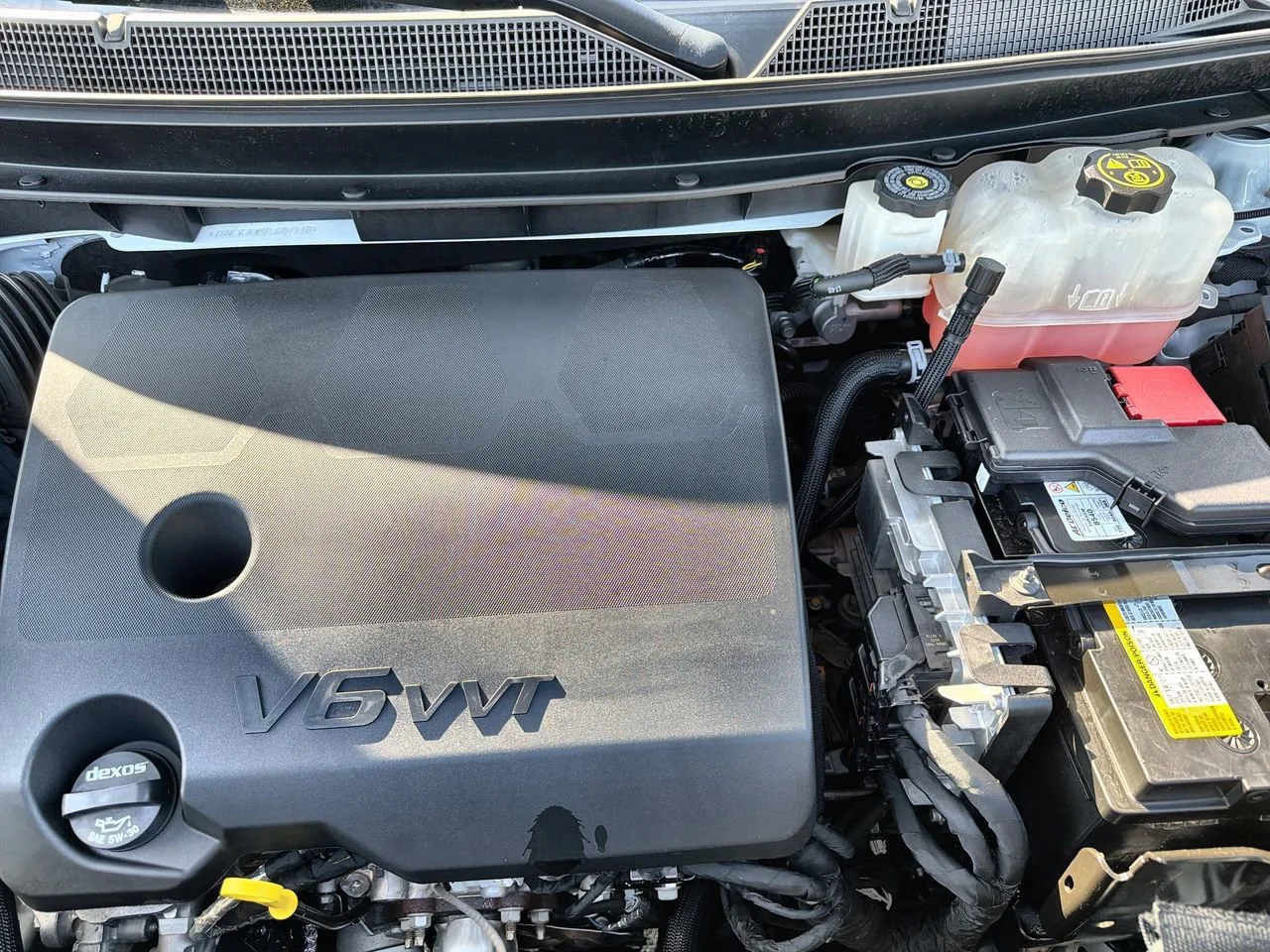 Used 2023 Summit White Chevrolet RS image 25