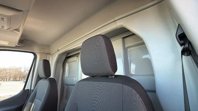 2024 Ford Transit Cutaway Base - Photo 17