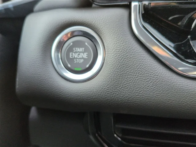 New 2026 Summit White GMC Elevation image 41