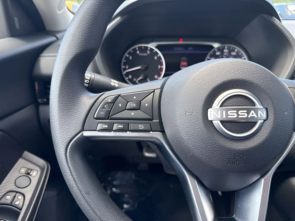 Used 2025 Blue Nissan SV image 14