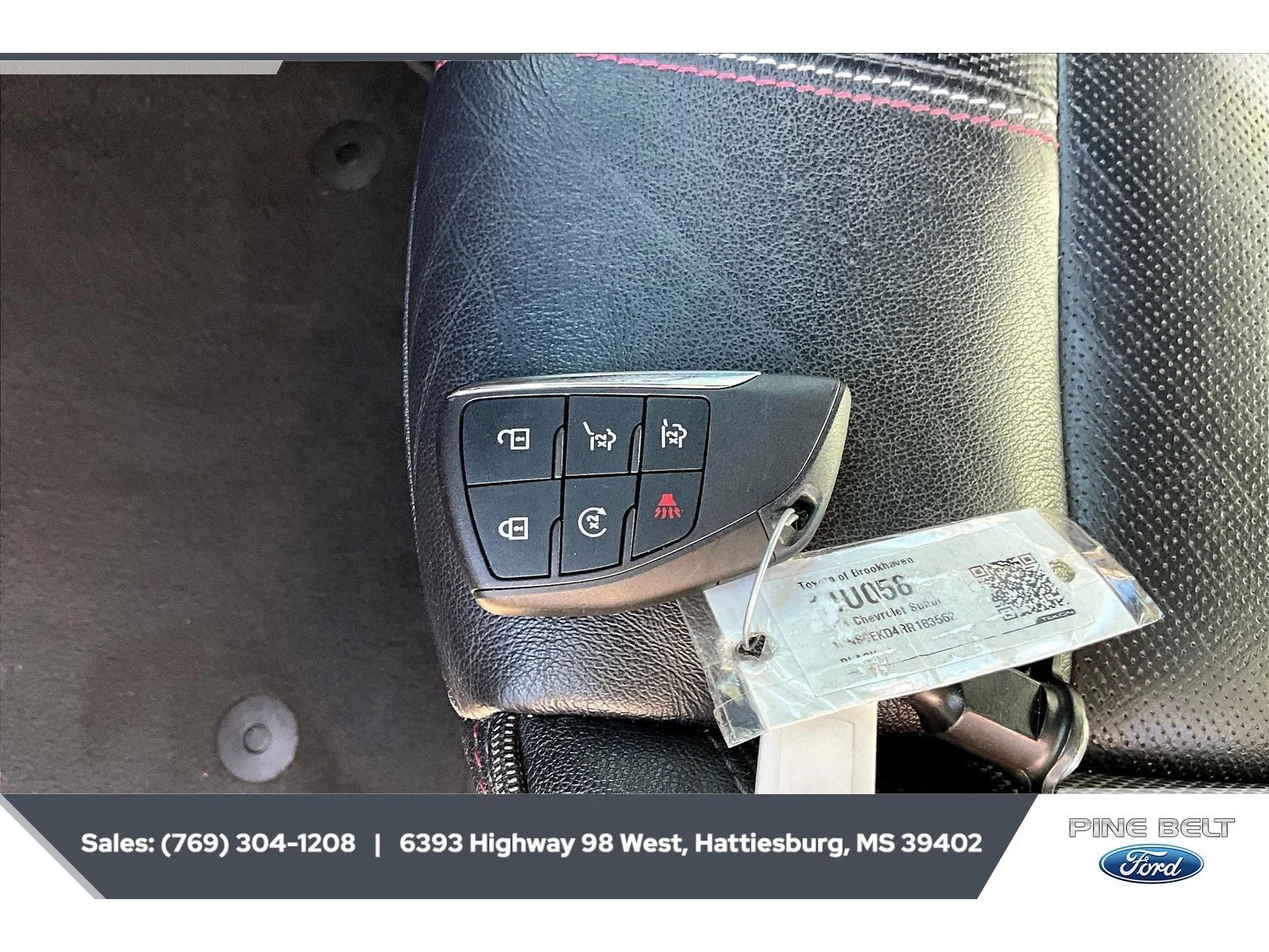 Used 2024 BLACK Chevrolet RST image 9