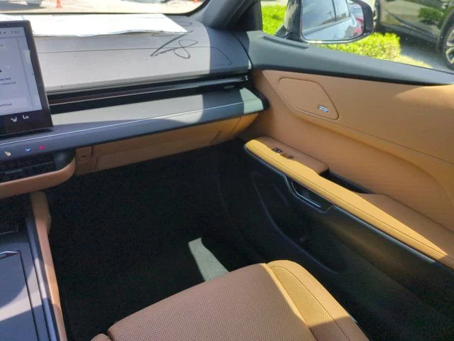 New 2026 Cloudburst Gray Lexus ES 350h PREMIUM+ AWD image 16