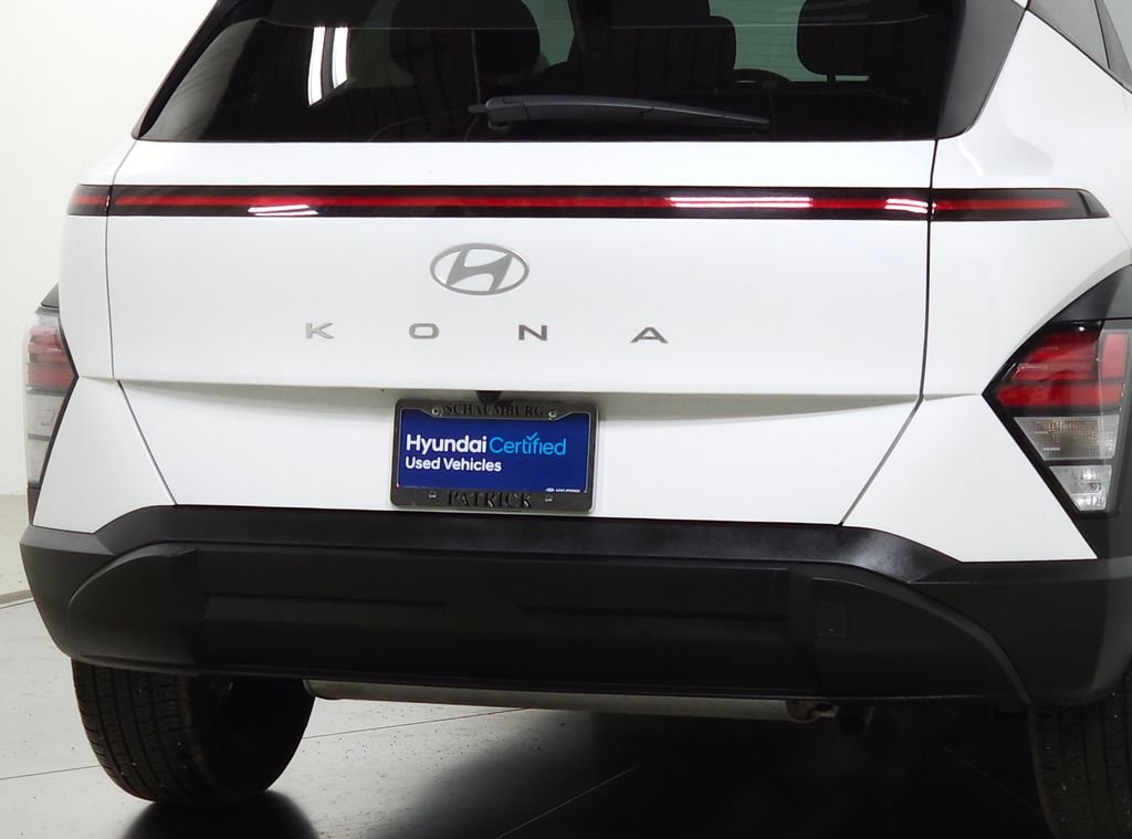 2025 Hyundai Kona SEL - Photo 10