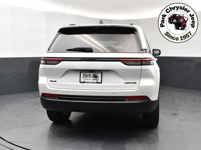 Used 2024 White Jeep Limited image 5
