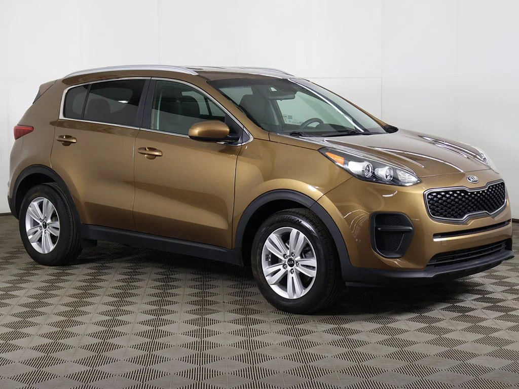 Used 2019 Kia Sportage LX with VIN KNDPM3AC9K7605061 for sale in Streetsboro, OH